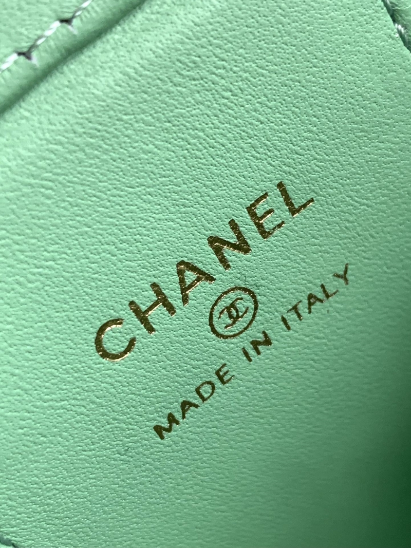 Ch**el cosmetic bags